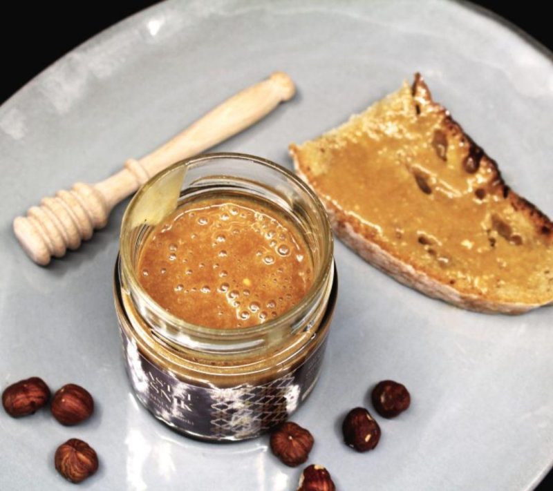 Kremni med Slastni lešnik Mr. Bee