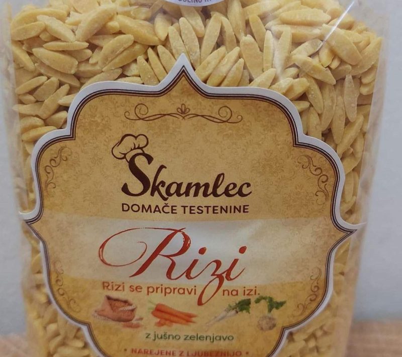 Rizi - z jušno zelenjavo testenine Škamlec 400g Rizi - z jušno zelenjavo testenine Škamlec, 400g
