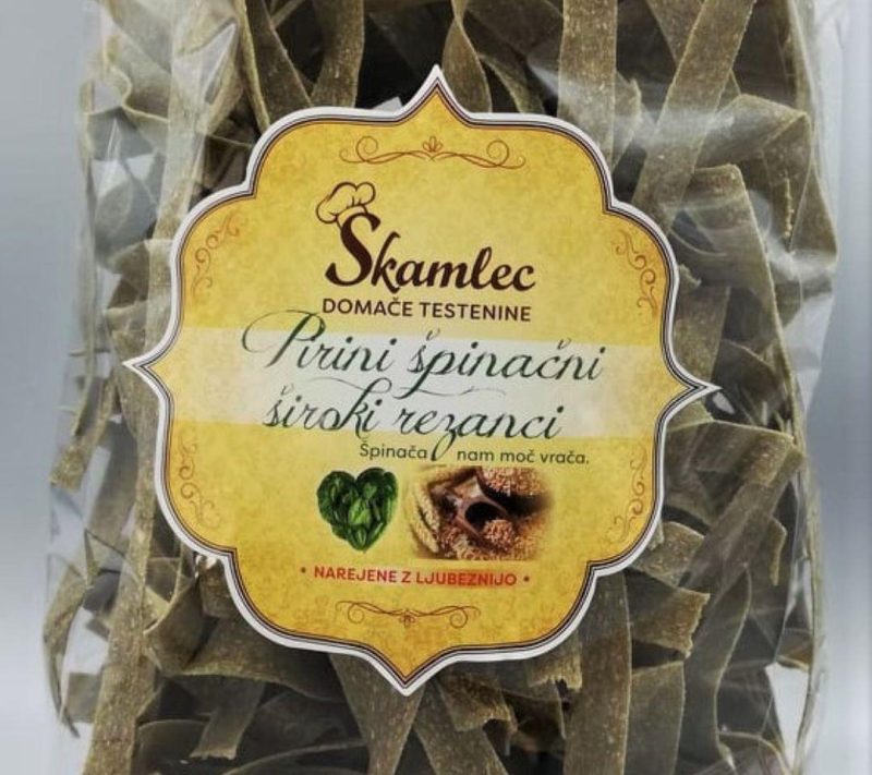 Špinačni široki rezanci testenine Škamlec 500g Špinačni široki rezanci testenine Škamlec, 500g