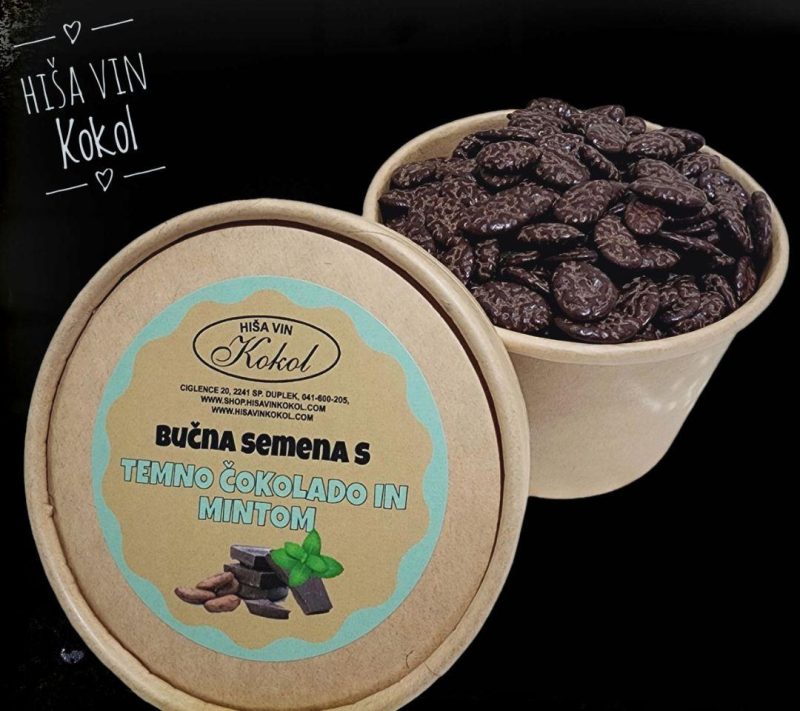Bučna semena oblita s temno čokolado in mintom Kokol, 100g