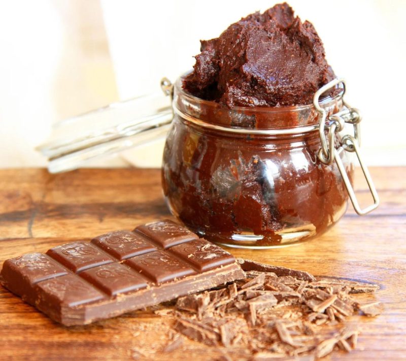 Piškoti na žlico Brownie s pomarančo Piškoti na žlico Brownie s pomarančo