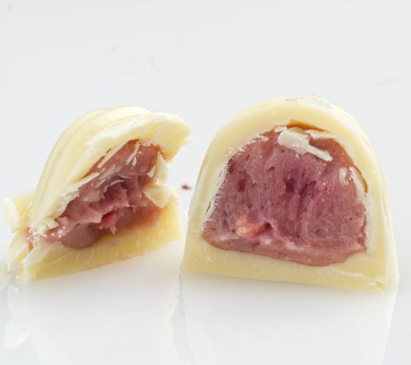 Bonboniera 2×2, pralineji iz bele čokolade z malino, 45 g Kunej