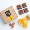 Bonboniera 2×2, pralineji iz mlečne čokolade z medom, 55 g Kunej