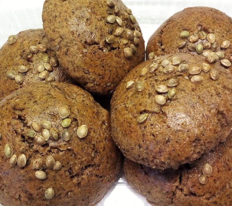 Konopljini medenjaki Kmetija Česenj, 200g