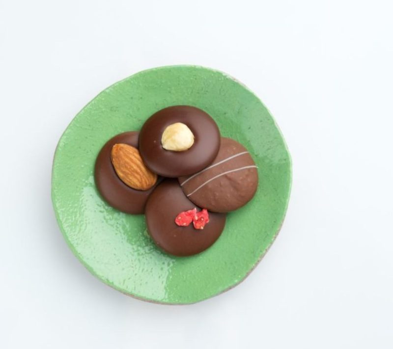 Medaljoni iz mlečne čokolade, 75 g Kunej