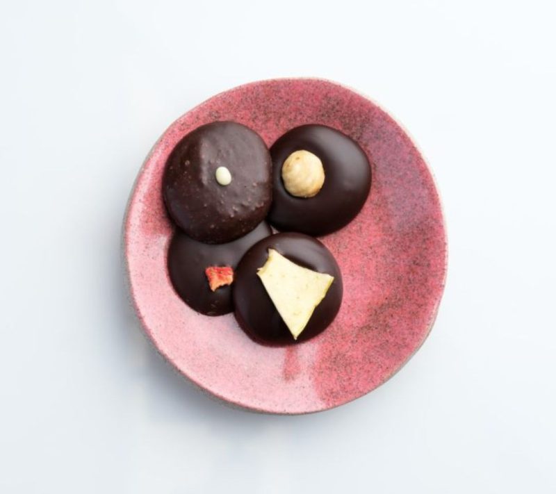 Medaljoni iz temne čokolade, 75 g Kunej 1 Medaljoni iz temne čokolade, 75 g Kunej