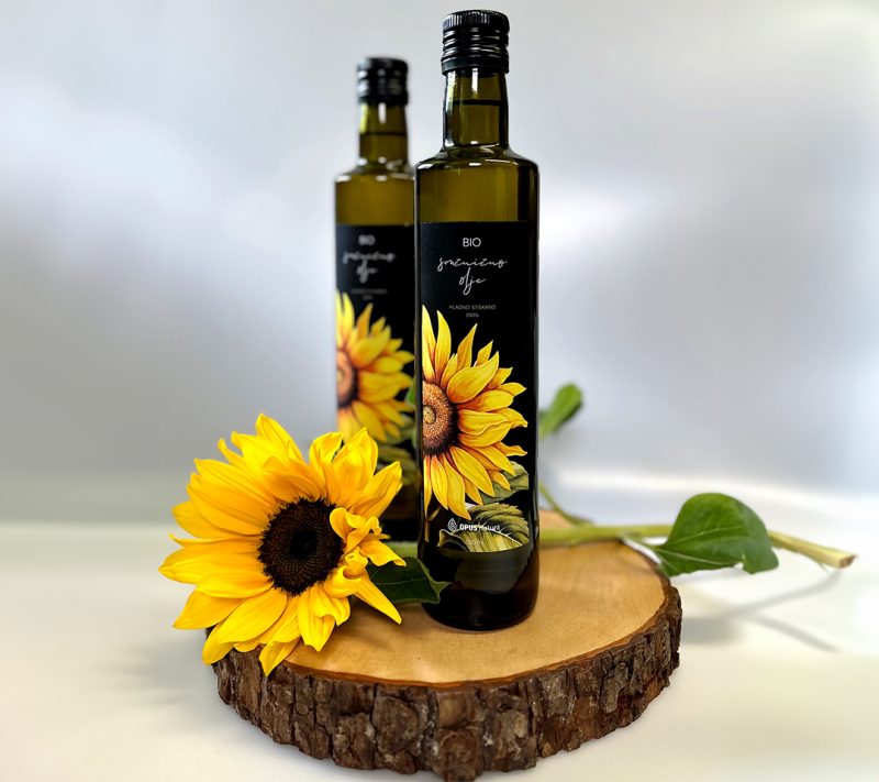 BIO sončnično olje hladno stiskano z visoko vsebnostjo oleinske kisline--500ml BIO sončnično olje, hladno stiskano, z visoko vsebnostjo oleinske kisline, 500ml