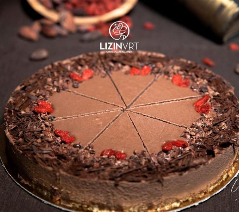 Bio presna torta z EKO certifikatom -– MONO – čokolada (mala-8 kosov-premer-18) Bio presna torta z EKO certifikatom – MONO – čokolada (mala/8 kosov/premer-18)