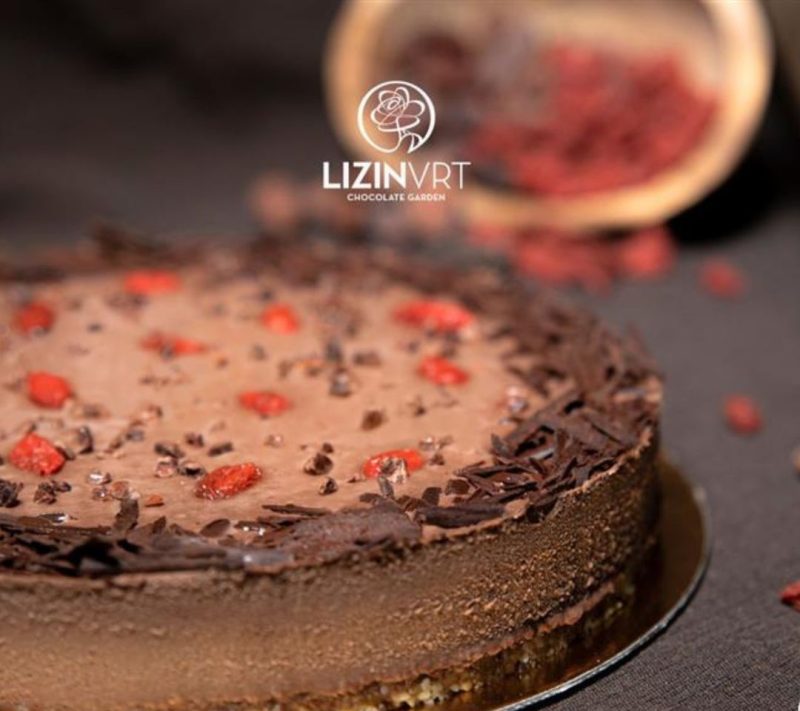 Bio presna torta z EKO certifikatom – MONO – čokolada (velika-16 kosov-premer-26) Bio presna torta z EKO certifikatom – MONO – čokolada (velika/16 kosov/premer-26)