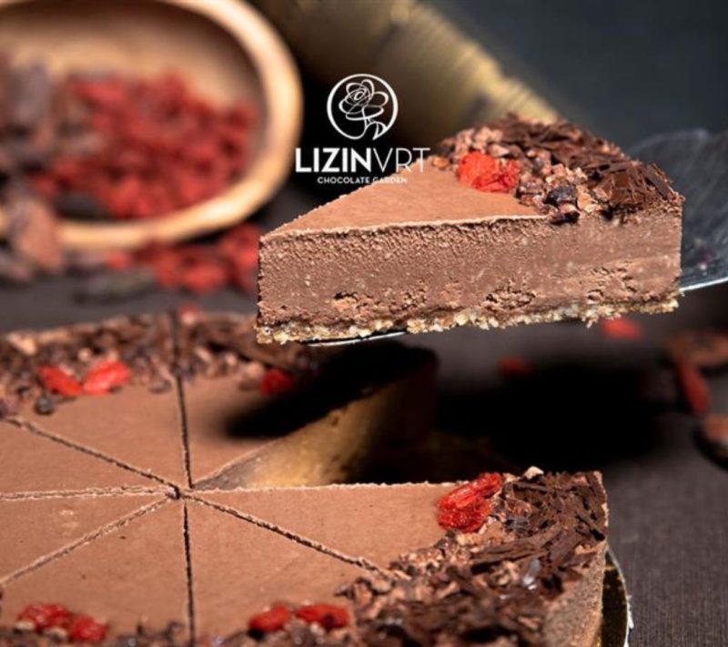 Bio presna torta z EKO certifikatom –- MONO – čokolada (velika-16 kosov-premer-26) Bio presna torta z EKO certifikatom – MONO – čokolada (velika/16 kosov/premer-26)