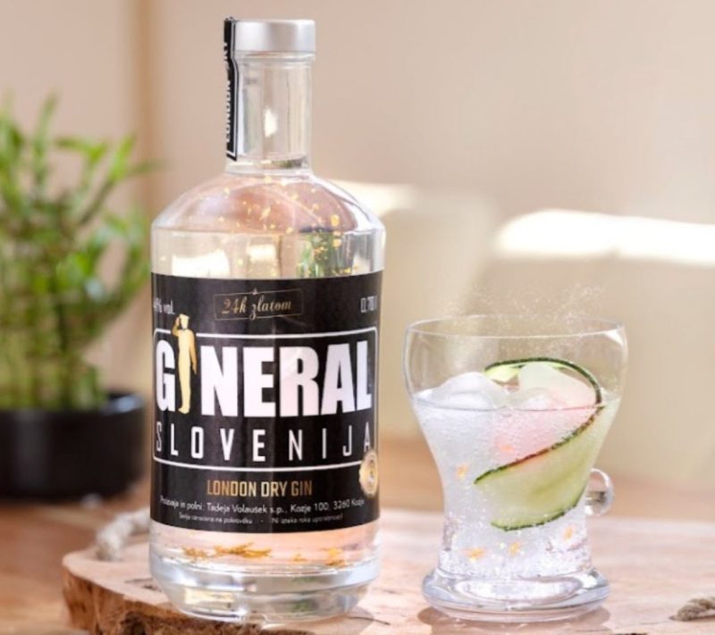 Gineral® gin Gold 0,7L v darilni embalaži