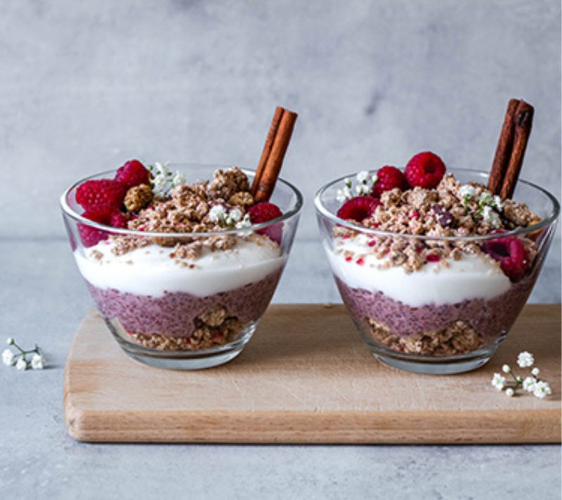 Bio hrustljava granola z malino in cejlonskim cimetom drobTinka 300 g Bio hrustljava granola z malino in cejlonskim cimetom drobTinka, 300 g