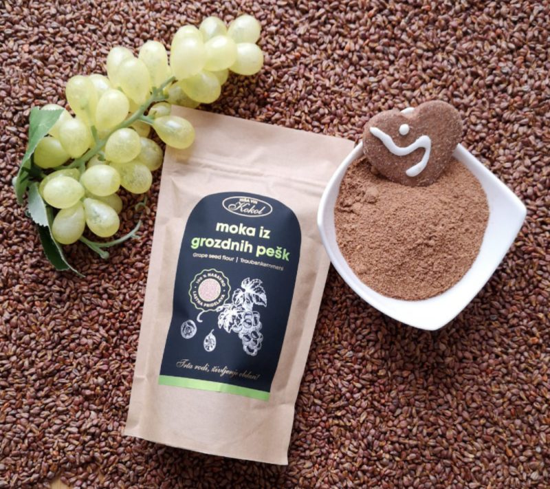 Moka iz grozdnih pešk - razmaščene 100% grozdne peške kmetija Kokol