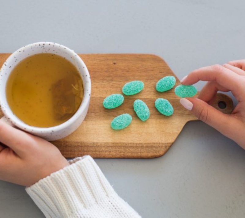 Paket bonbonov za usta in grlo Perger 1757