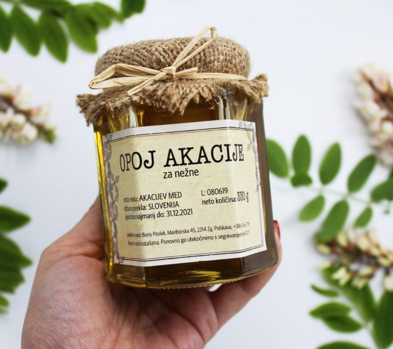 Srednji paket “Akacijev med in Mandljev piškotek” Mr.Bee