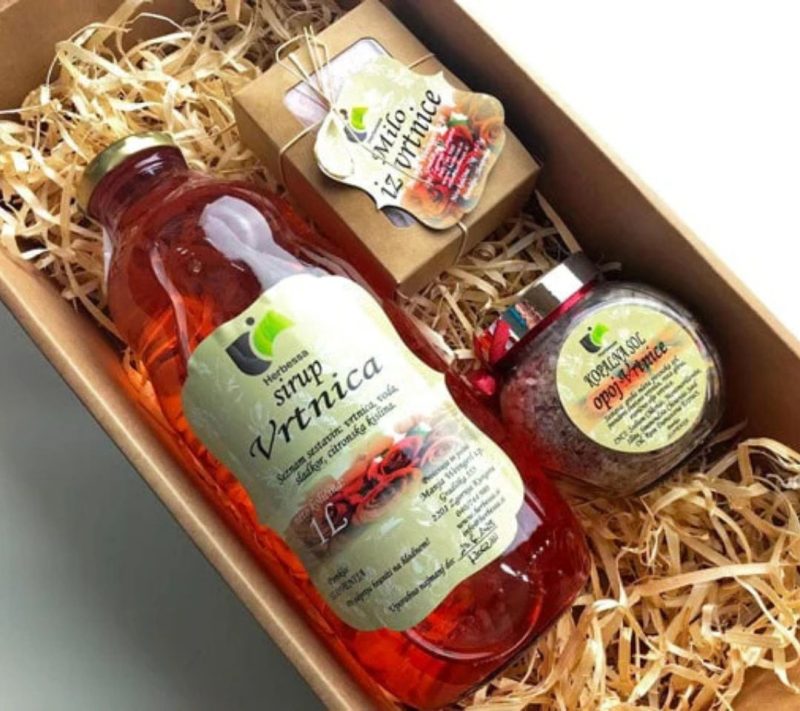 Darilni paket ~ Žametna vrtnica Herbessa