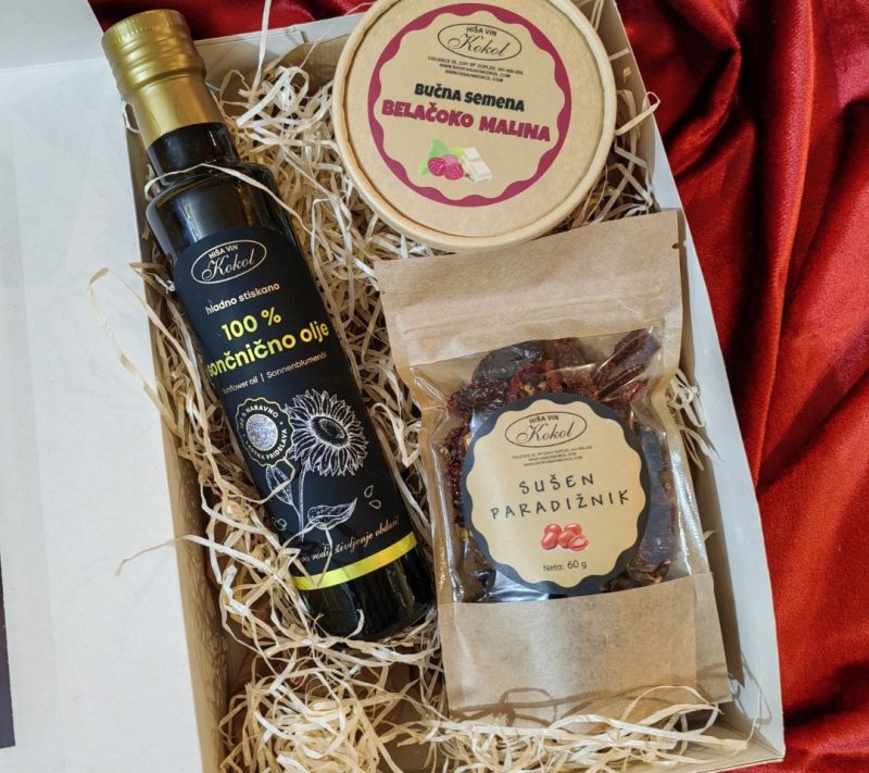 Paket sončnično olje + bučna semena oblita s čokolado + sušen paradižnik kmetija Kokol