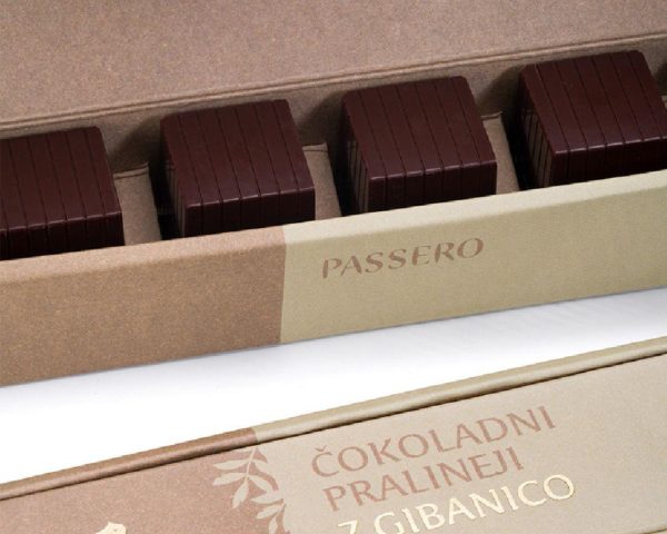 Pralineji z gibanico 55g