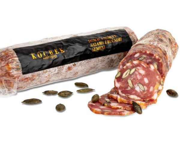 Suha salama z bučnimi semeni Kocbek